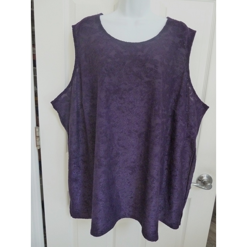 NWOT CATHERINES Plus Sz 4X, 30/32W AnyWear V-Neck Tank Emmbossed Purple